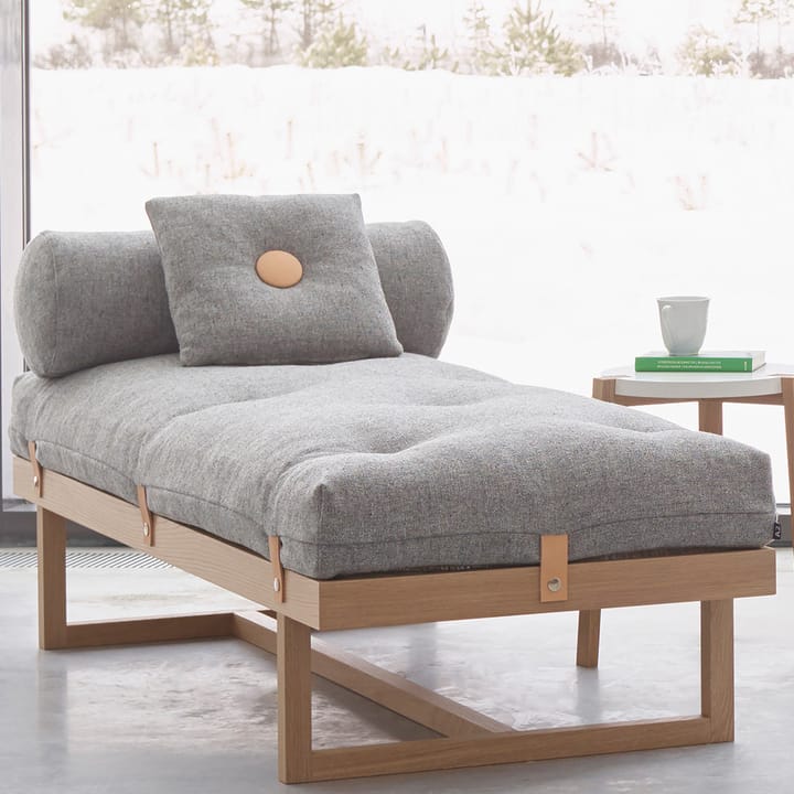 Stay day bed, Fabric grey. body in oiled oak A2